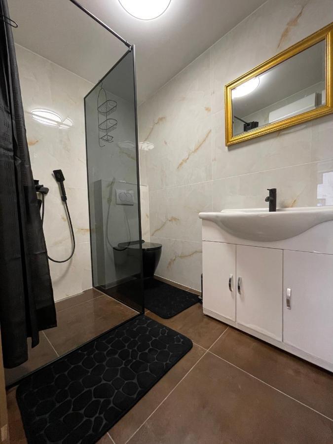 Tequila Apartments (Adults Only) Zadar Zewnętrze zdjęcie